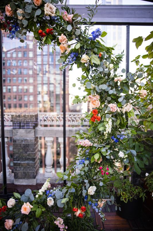 Access to high-quality, fresh flowers